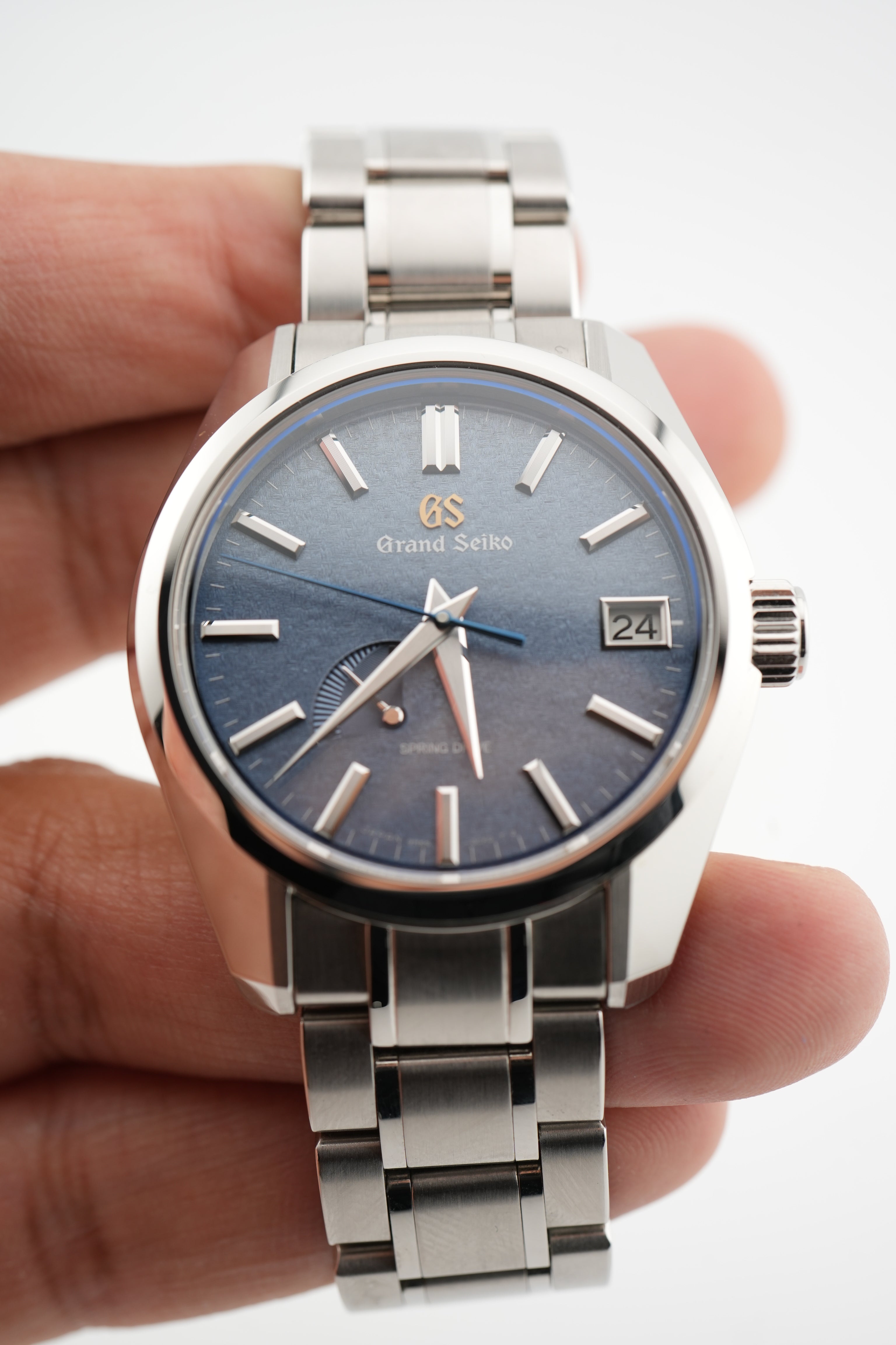 Grand Seiko SBGA507G – 1/300 Limited Edition – Dated 2025 – Full Set (Box and Papers) – Near Mint