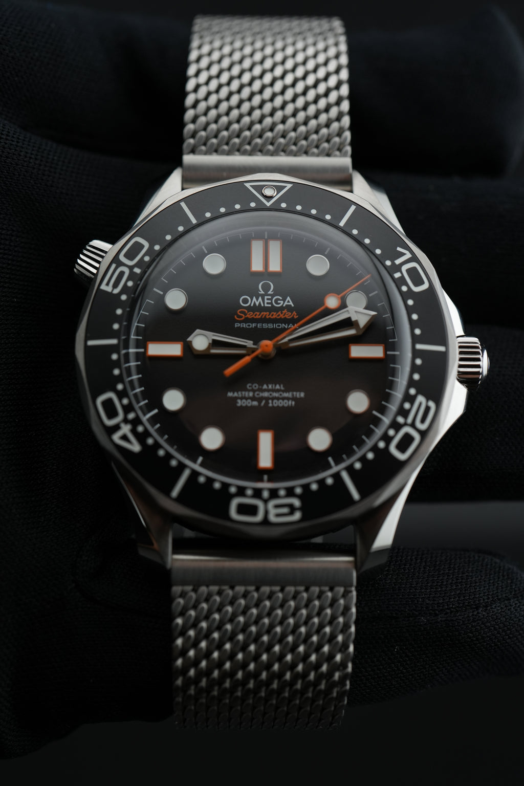 Omega Seamaster Diver 300M – Ref. 210.30.42.20.01.018 – 2026 – Brand New / Unworn – Full Set