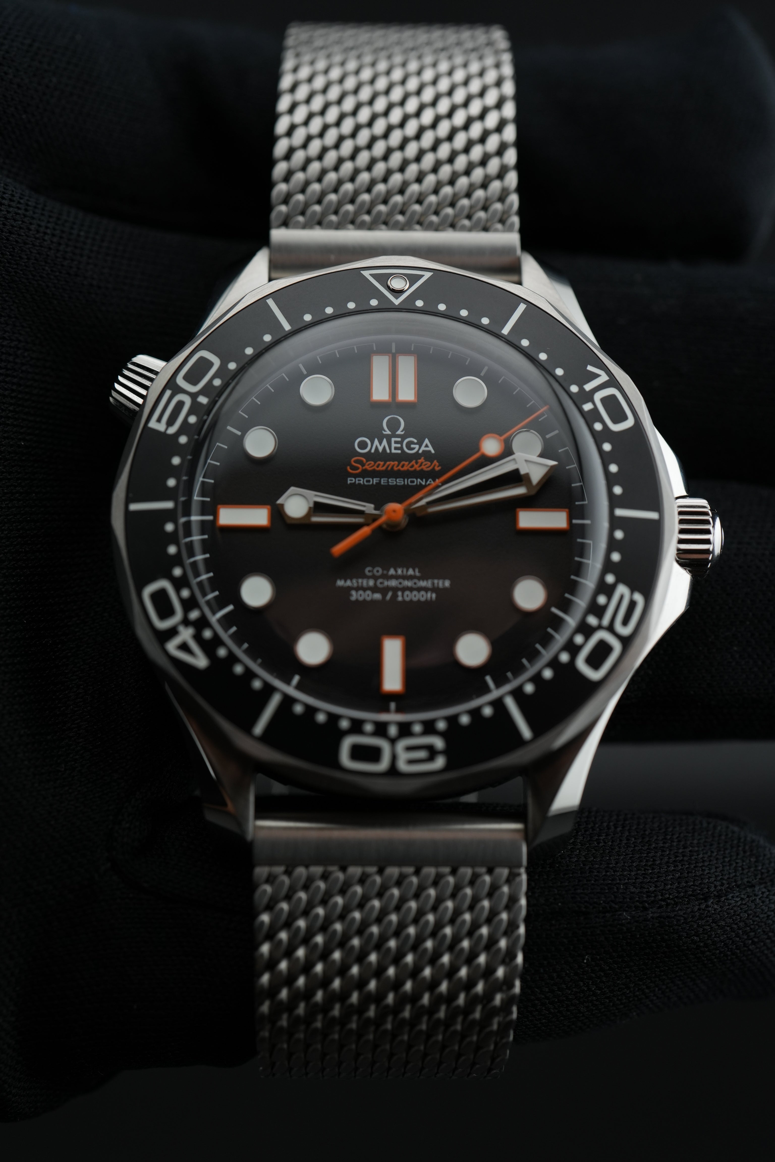 Omega Seamaster Diver 300M – Ref. 210.30.42.20.01.018 – 2026 – Brand New / Unworn – Full Set