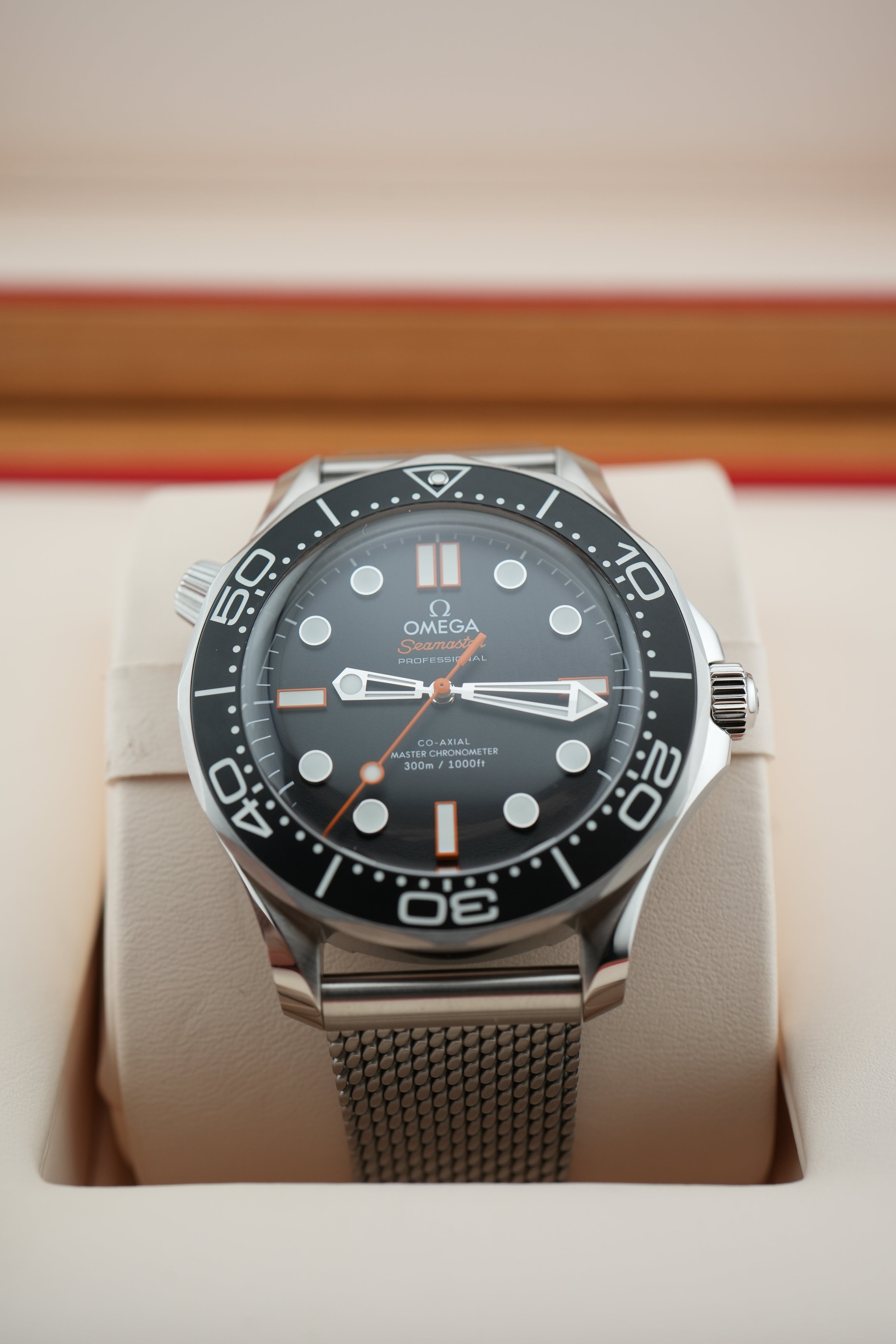 Omega Seamaster Diver 300M – Ref. 210.30.42.20.01.018 – 2026 – Brand New / Unworn – Full Set